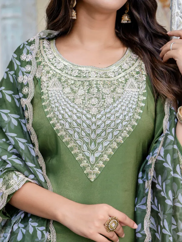 Floral_Embroidered_Silk_Round_Neck_Kurta_Trouser_&_Dupatta_Set