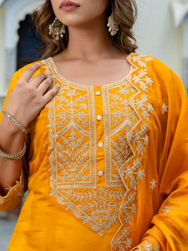 Floral_Embroidered_Silk_Round_Neck_Kurta_Trouser_&_Dupatta_Set