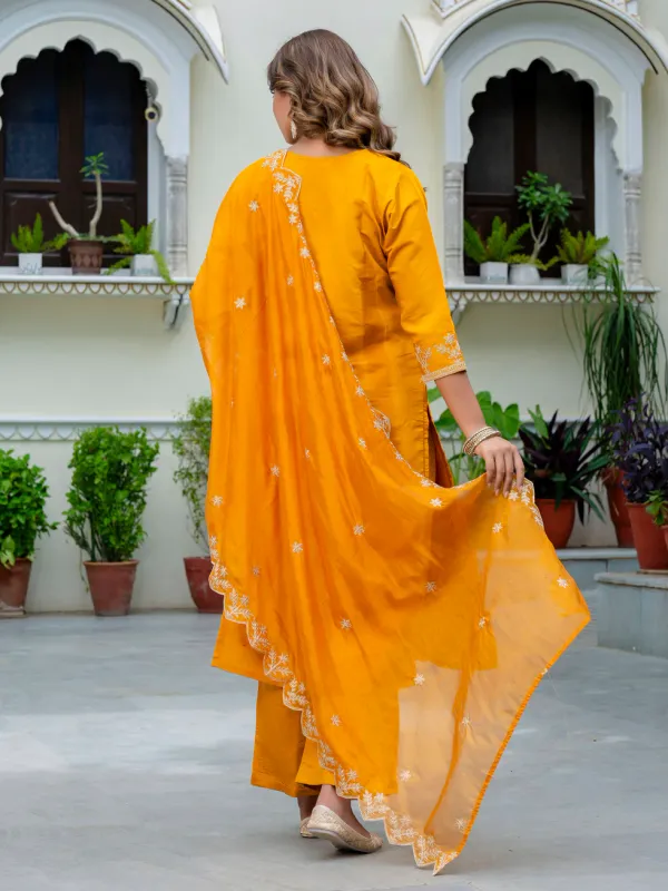 Floral_Embroidered_Silk_Round_Neck_Kurta_Trouser_&_Dupatta_Set