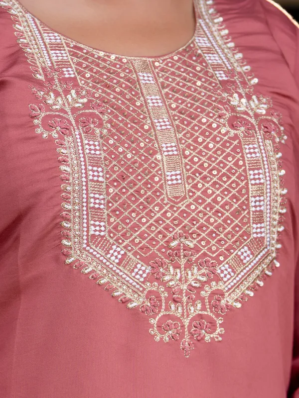 Floral_Embroidered_Silk_Round_Neck_Kurta_Trouser_&_Dupatta_Set