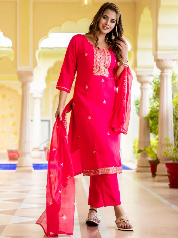 Floral_Embroidered_Silk_Round_Neck_Kurta_Trouser_&_Dupatta_Set