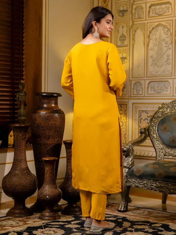 Floral_Embroidered_Silk_Round_Neck_Kurta_Trouser_&_Dupatta_Set