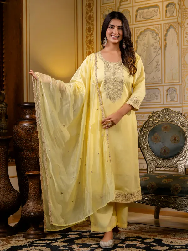 Floral_Embroidered_Silk_Round_Neck_Kurta_Trouser_&_Dupatta_Set