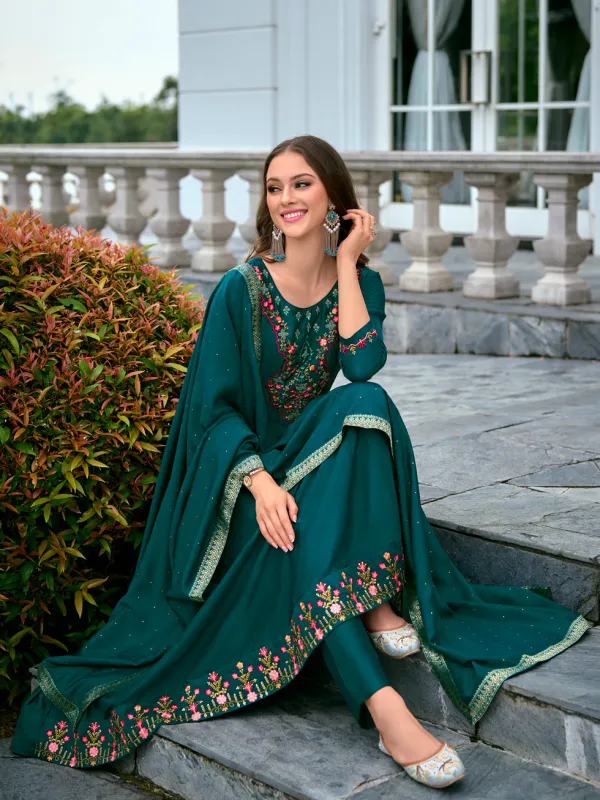 Floral_Embroidered_Silk_V_Neck_Kurta_Trouser_&_Dupatta_Set