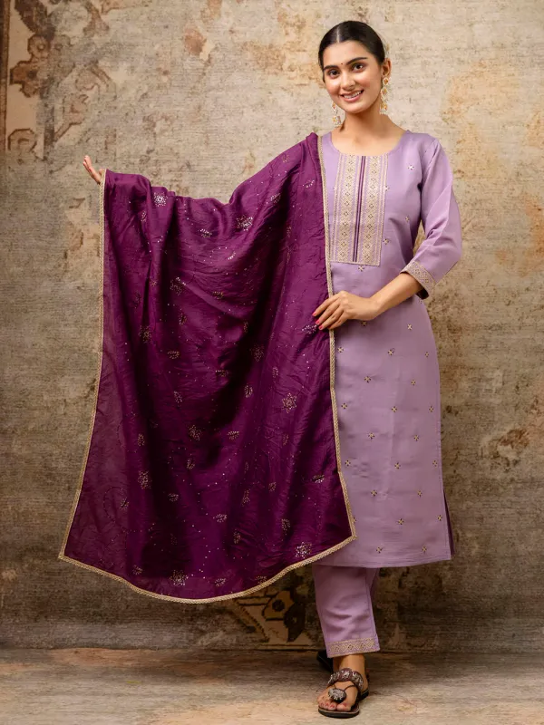 Floral_Embroidered_Silk_Round_Neck_Kurta_Trouser_&_Dupatta_Set