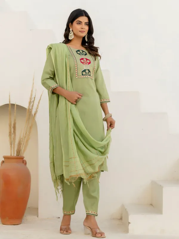 Floral_Embroidered_Pure_Cotton_Round_Neck_Kurta_Trouser_And_Dupatta_Set