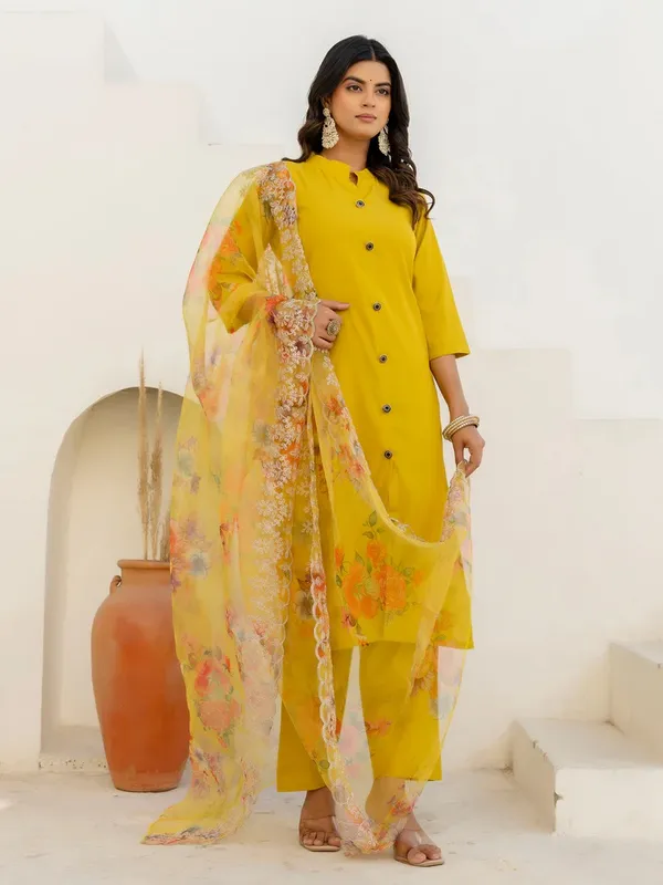 Yellow_Shimmer_Silk_Kurta_Set_with_Embroidered_Organza_Dupatta_for_Women
