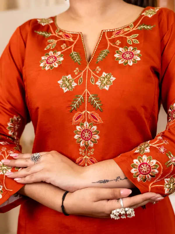 Floral_Embroidered_Silk_Round_Neck_Kurta_Trouser_&_Dupatta_Set
