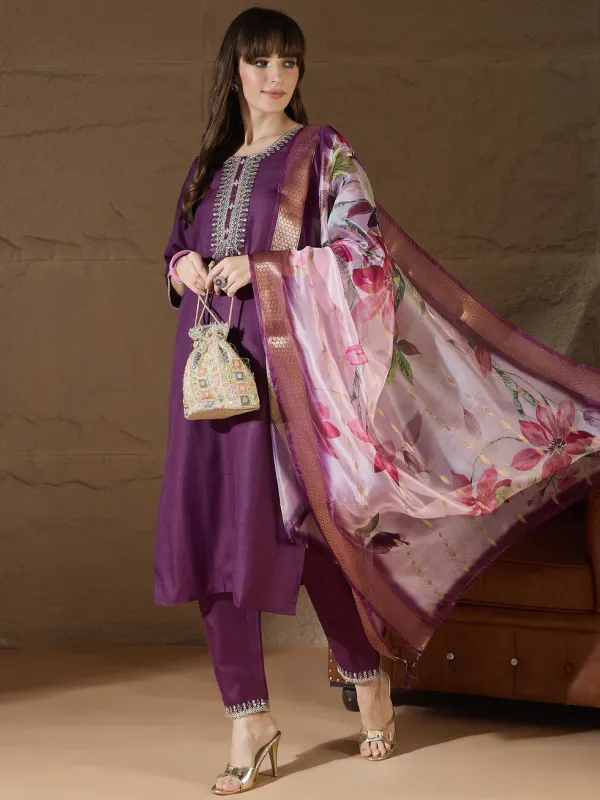 Floral_Embroidered_Pure_Cotton_Round_Neck_Kurta_Trouser_And_Dupatta_Set