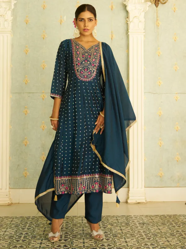 Floral_Embroidered_Silk_Blend_V_Neck_Kurta_Trouser_&_Dupatta_Set