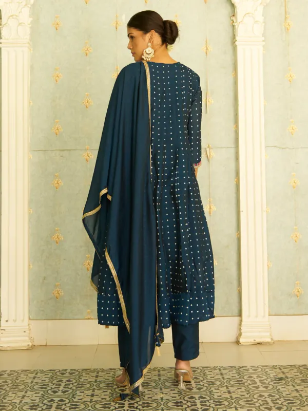 Floral_Embroidered_Silk_Blend_V_Neck_Kurta_Trouser_&_Dupatta_Set