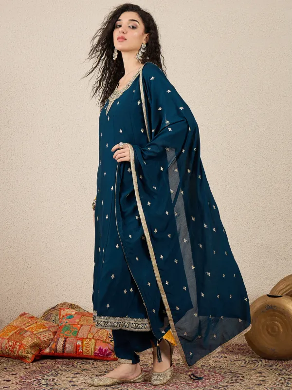 Floral_Embroidered_Silk_Blend_Round_Neck_Kurta_Trouser_&_Dupatta_Set