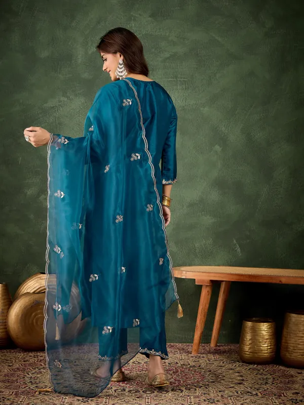 Floral_Embroidered_Silk_V_Neck_Kurta_Trouser_And_Dupatta_Set