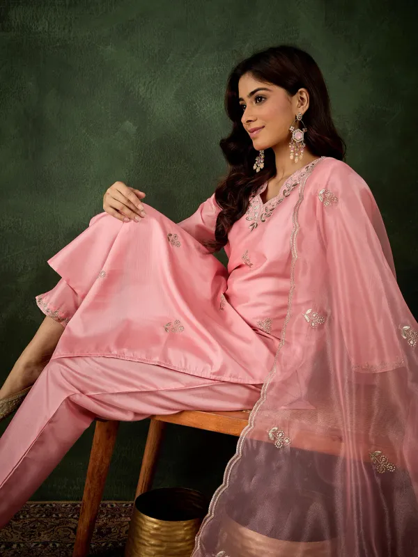 Floral_Embroidered_Silk_V_Neck_Kurta_Trouser_And_Dupatta_Set
