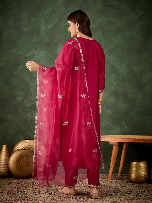 Floral_Embroidered_Silk_V_Neck_Kurta_Trouser_And_Dupatta_Set