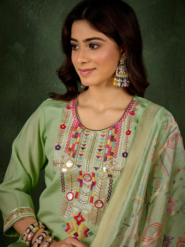 Floral_Embroidered_Silk_Round_Neck_Kurta_Trouser_And_Dupatta_Set