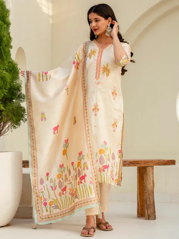 Floral_Embroidered_Silk_V_Neck_Kurta_Trouser_&_Dupatta_Set