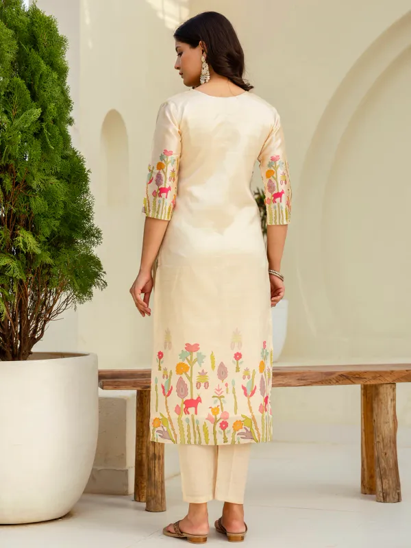 Floral_Embroidered_Silk_V_Neck_Kurta_Trouser_&_Dupatta_Set
