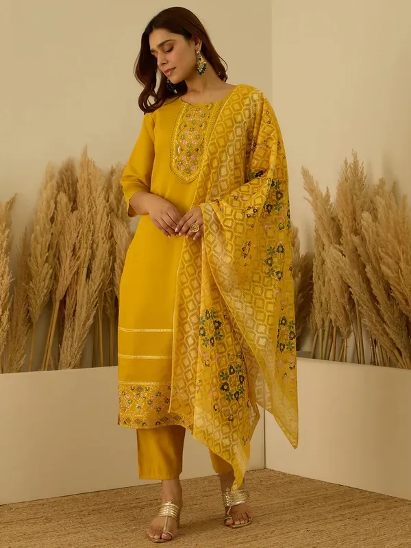 Stylish_Yellow_Silk_Blend_Kurta_Set_with_Self_Woven_Dupatta_for_Women