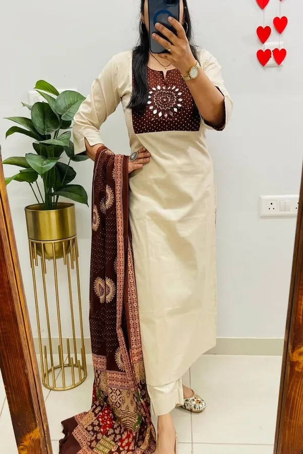 Women's_Premium_Mirror_Embroidered_Pure_Cotton_Kurta_Pant_Dupatta_Set