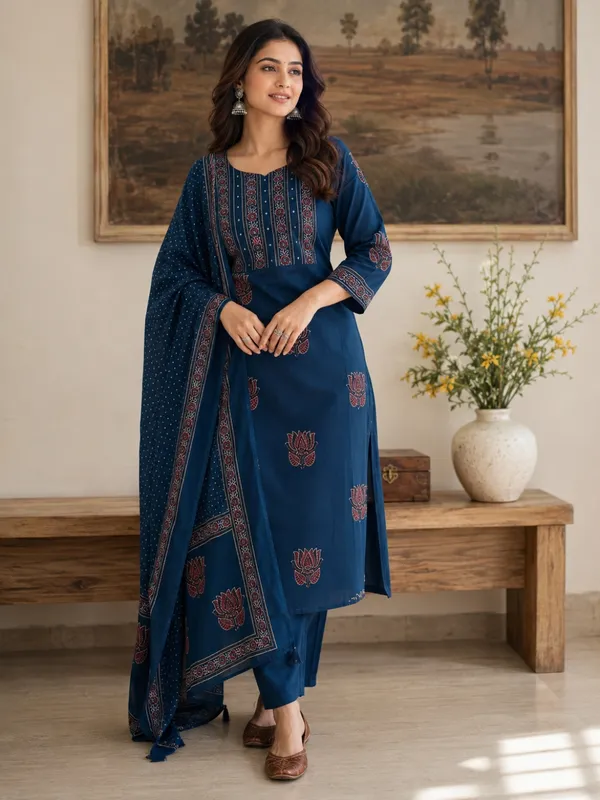 Floral_Printed_Pure_Cotton_Round_Neck_Kurta_Trouser_&_Dupatta_Set