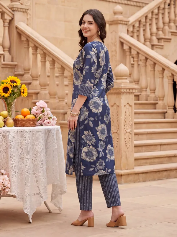 Blue_Printed_Cotton_Blend_Kurta_Trouser_Dupatta_Set