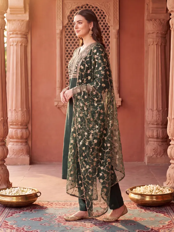 Green_Embroidered_Straight_Kurta_Trousers_With_Dupatta_Set