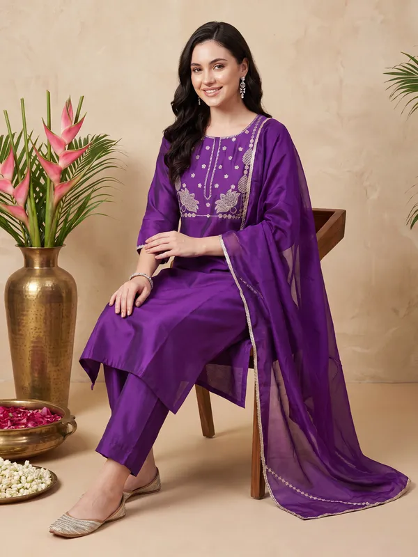 Purple_Embroidered_Straight_Kurta_Trousers_With_Dupatta_Set