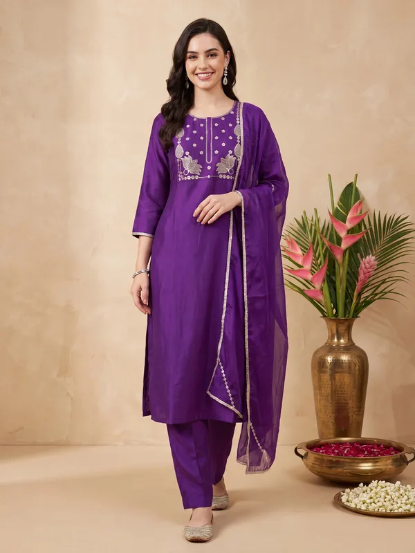 Purple_Embroidered_Straight_Kurta_Trousers_With_Dupatta_Set