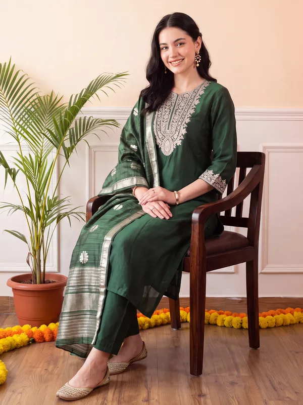 Green_Embroidered_Straight_Kurta_Trousers_With_Dupatta_Set