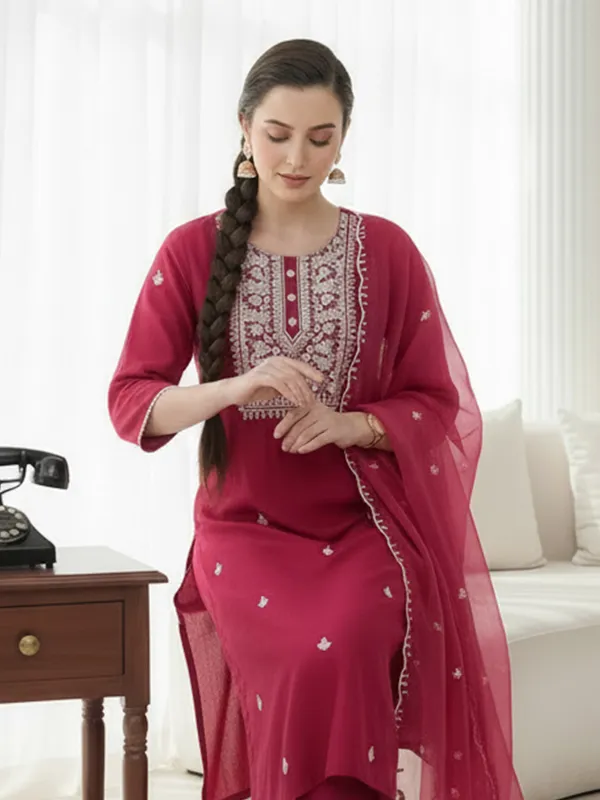Pink_Embroidered_Silk_Blend_Kurta_Trouser_Dupatta_Set
