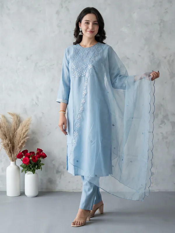 Blue_Embroidered_Silk_Blend_Kurta_Trouser_Dupatta_Set