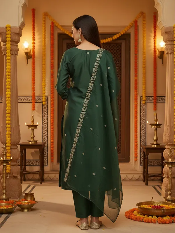 Green_Embroidered_Silk_Blend_Kurta_Trouser_Dupatta_Set
