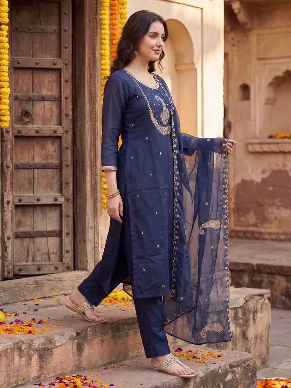 Blue_Embroidered_Straight_Kurta_Trousers_With_Dupatta_Set