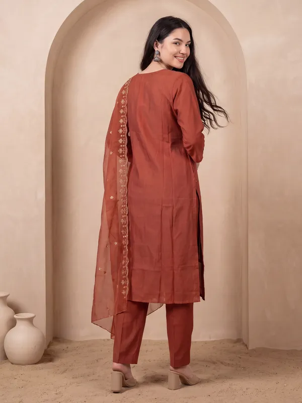Orange_Embroidered_Silk_Blend_Kurta_Trouser_Dupatta_Set