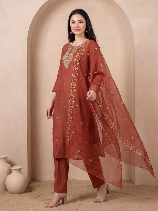 Orange_Embroidered_Silk_Blend_Kurta_Trouser_Dupatta_Set