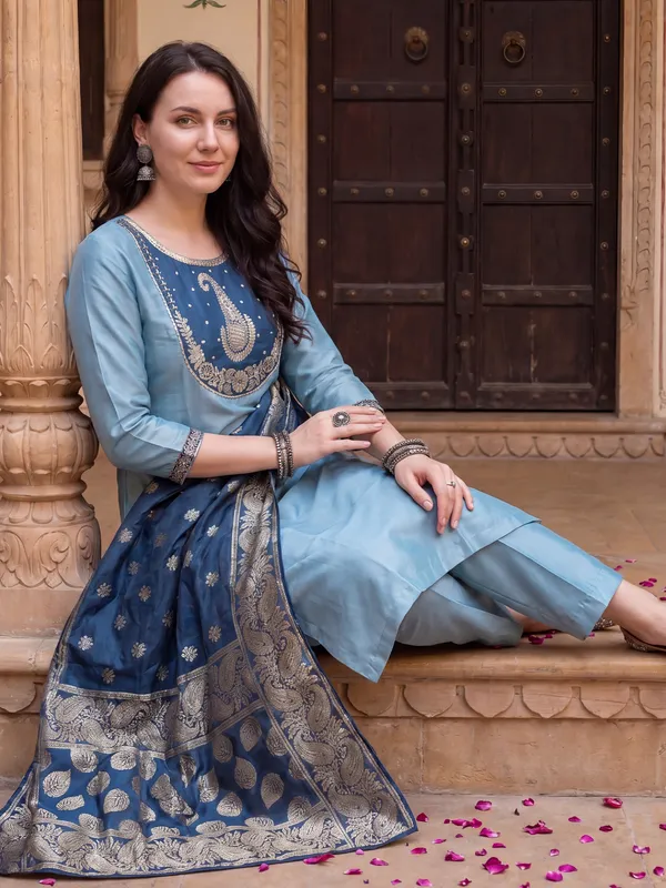 Blue_Embroidered_Silk_Blend_Kurta_Trouser_Dupatta_Set