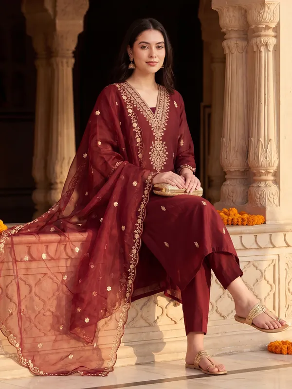 Maroon_Embroidered_Straight_Kurta_Trousers_With_Dupatta_Set