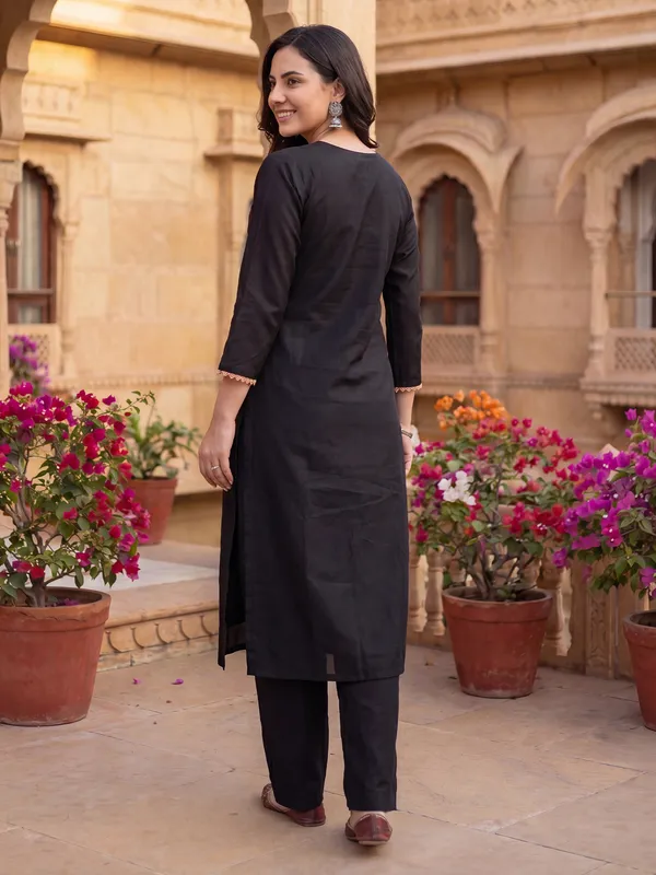 Black_Embroidered_Straight_Kurta_Trousers_With_Dupatta_Set