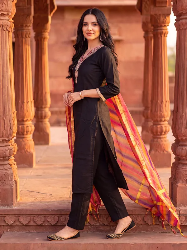 Black_Embroidered_Straight_Kurta_Trousers_With_Dupatta_Set