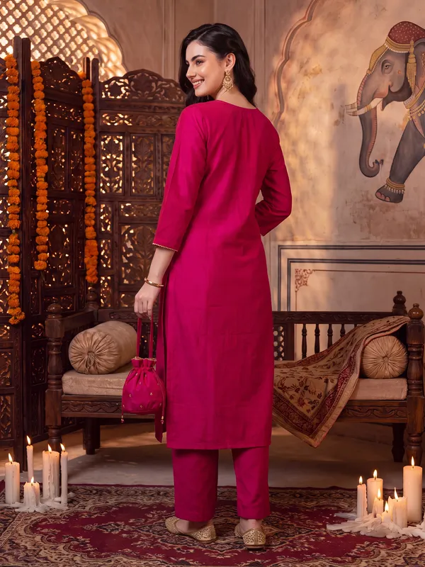 Pink_Embroidered_Straight_Kurta_Trousers_With_Dupatta_Set