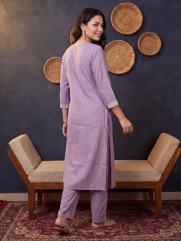 Lavender_Embroidered_Silk_Kurta_Trouser_Set