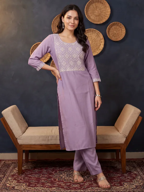 Lavender_Embroidered_Silk_Kurta_Trouser_Set