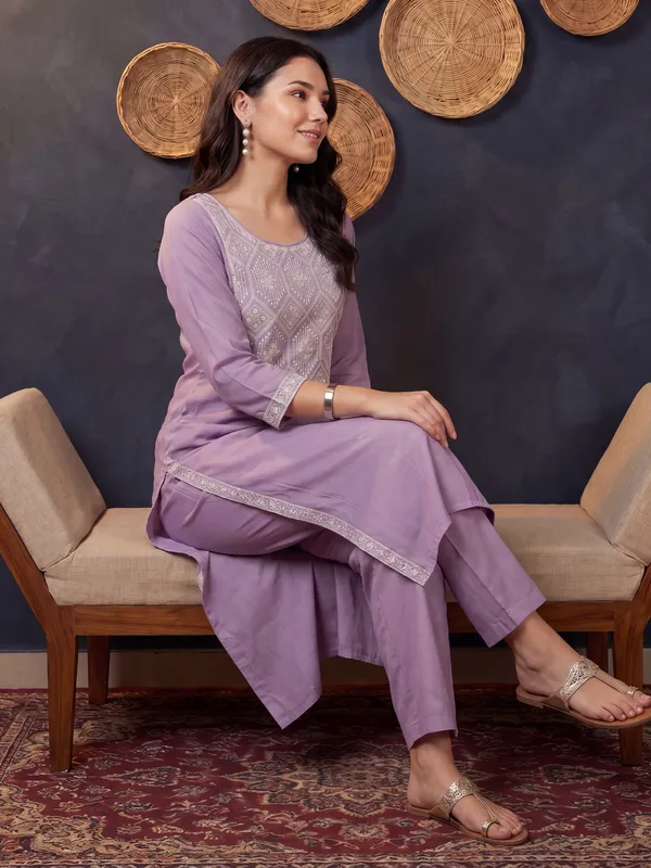 Lavender_Embroidered_Silk_Kurta_Trouser_Set