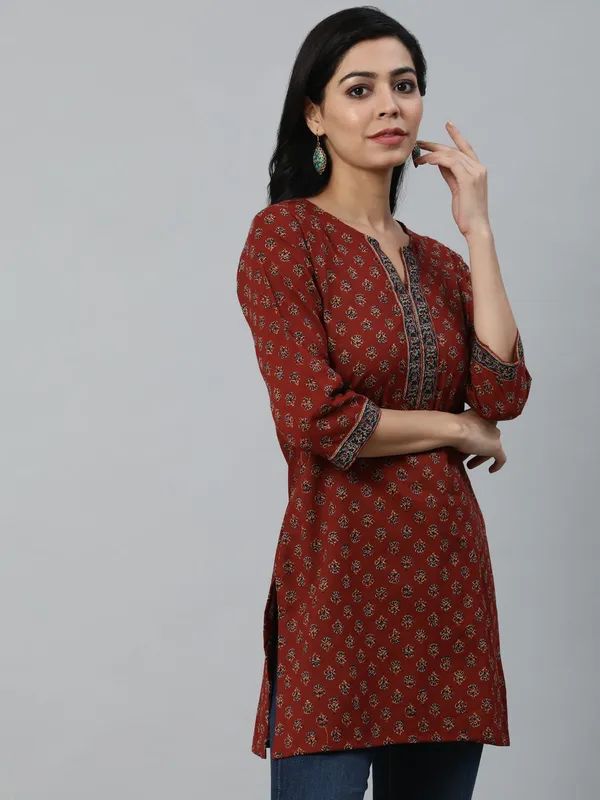Maroon__Pure_Cotton_Printed_Tunic_For_Women