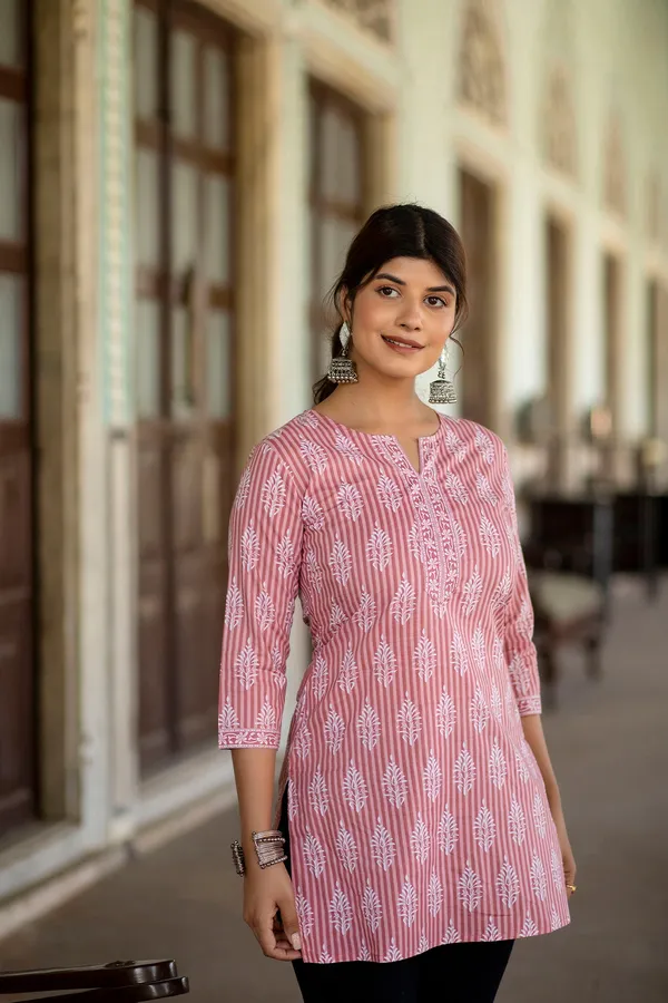 Pink__Pure_Cotton_Printed_Tunic_For_Women