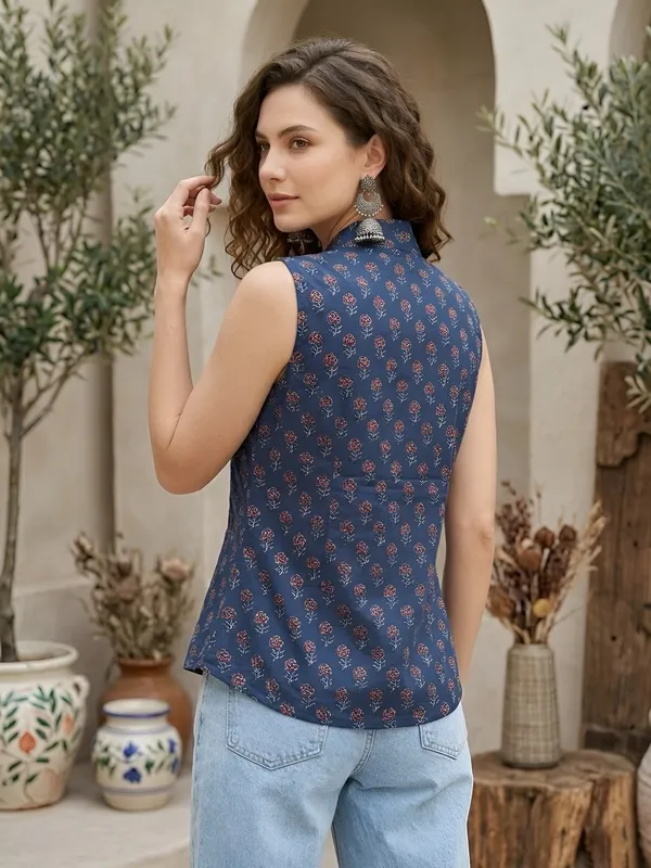 Blue_Pure_Cotton_Printed_Top_For_Women