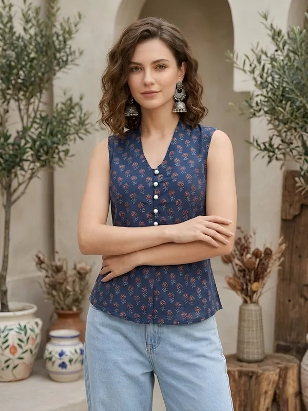 Blue_Pure_Cotton_Printed_Top_For_Women