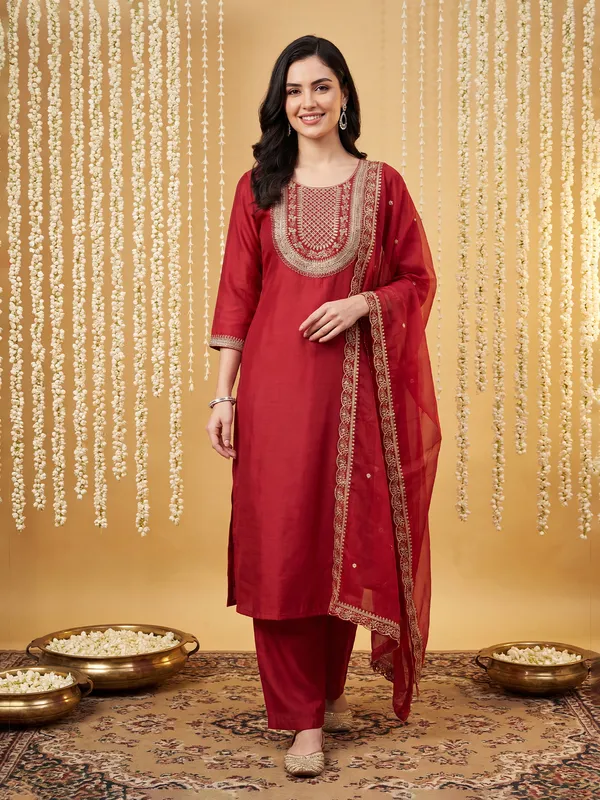 Red_Embroidered_Straight_Kurta_Trousers_With_Dupatta_Set