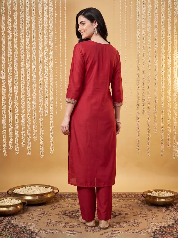 Red_Embroidered_Straight_Kurta_Trousers_With_Dupatta_Set